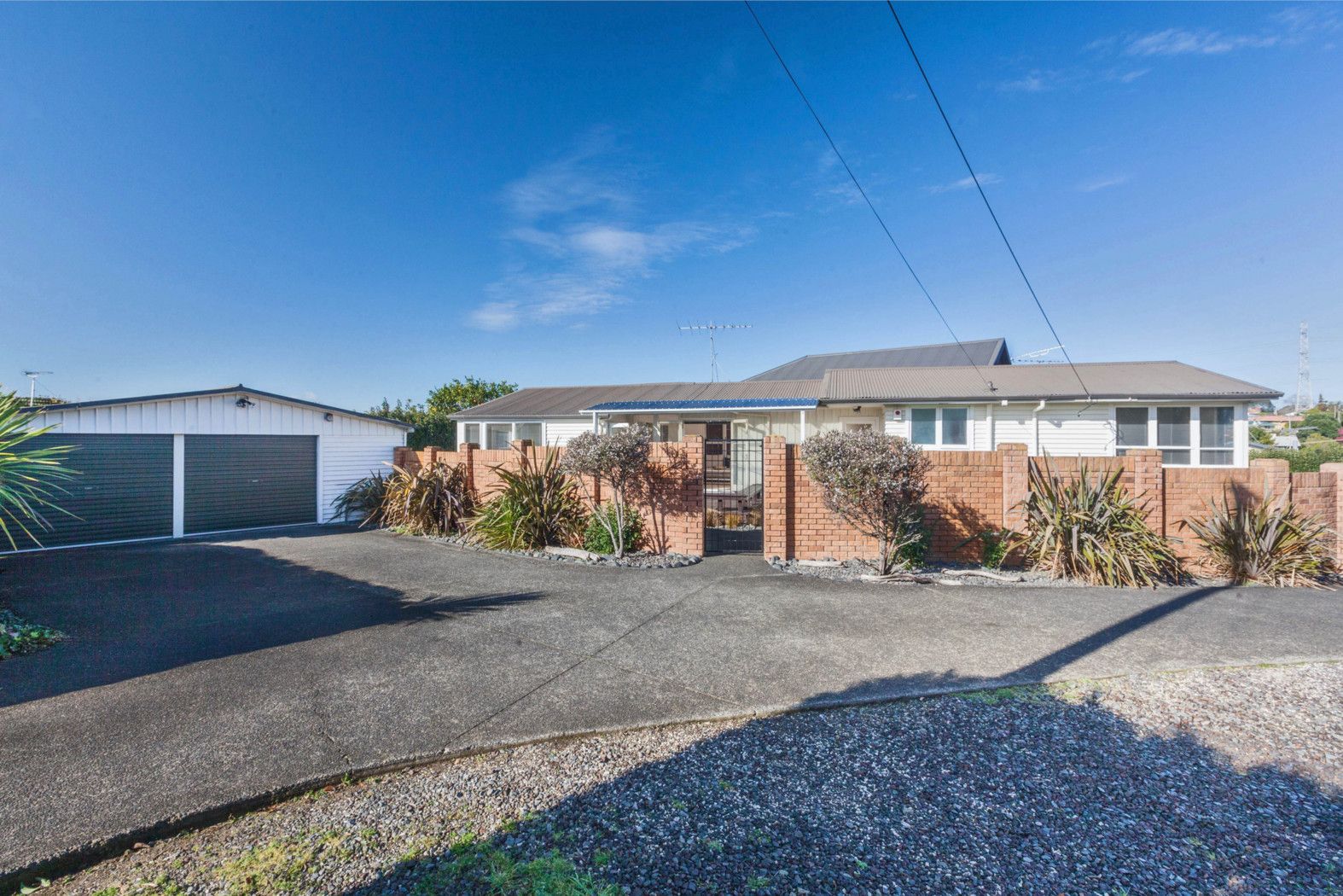 22 McCracken Road, MOUNT WELLINGTON, Auckland City