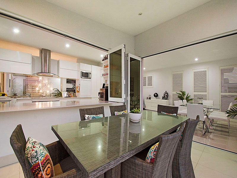 14 Mari Street, ALEXANDRA HEADLAND, QLD 4572
