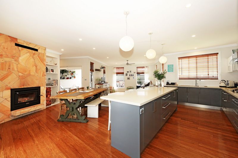 11 Cornwall Close, SOUTH NOWRA, NSW 2541