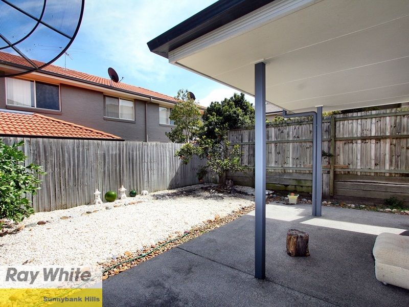8 Earnshaw Street, CALAMVALE QLD 4116