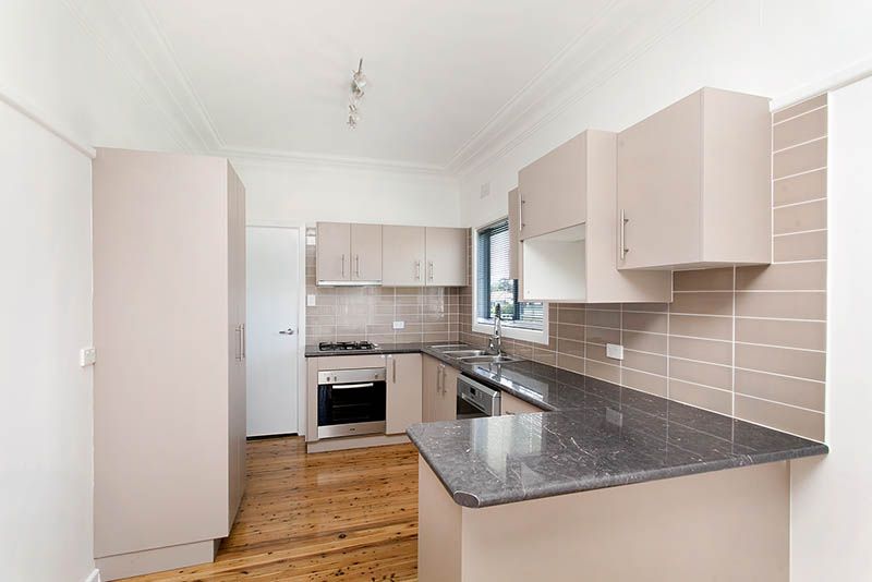 14 William Avenue, WARILLA, NSW 2528