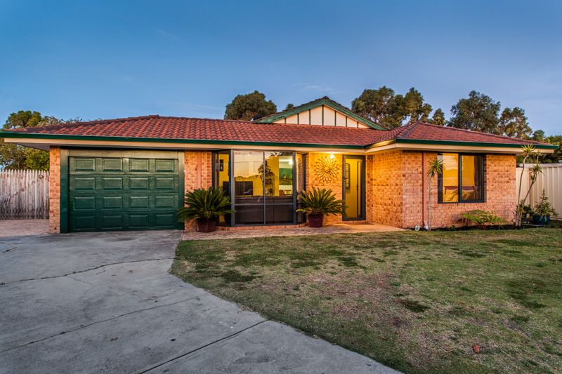 15 Cork Place, WARNBRO WA 6169