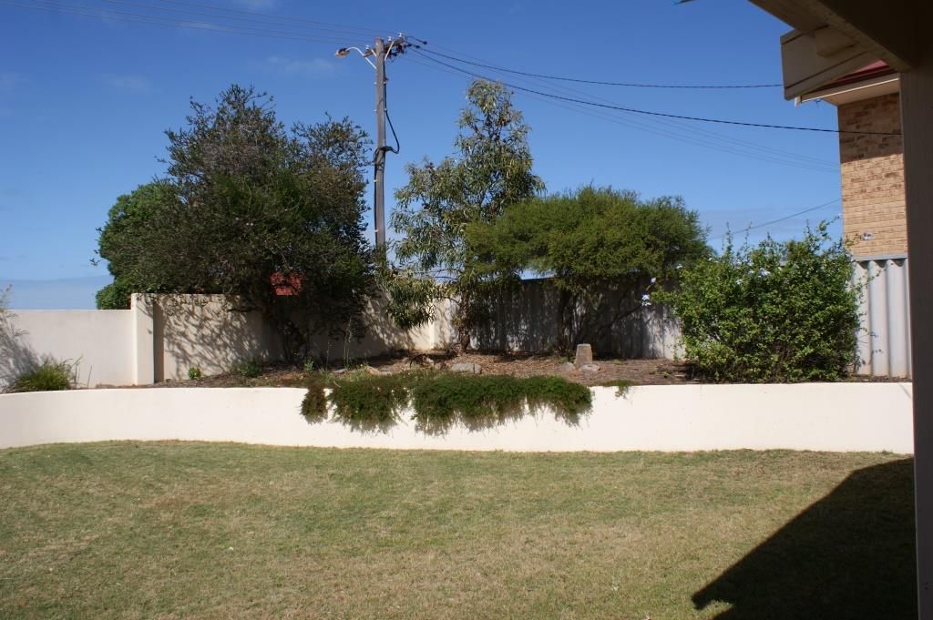 14 Bungaru Road, PORT DENISON, WA 6525