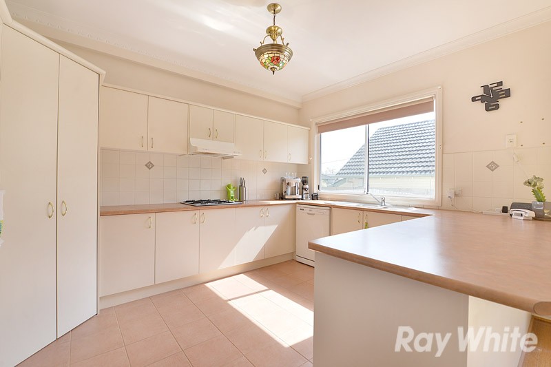 8 Short Street, BORONIA, VIC 3155
