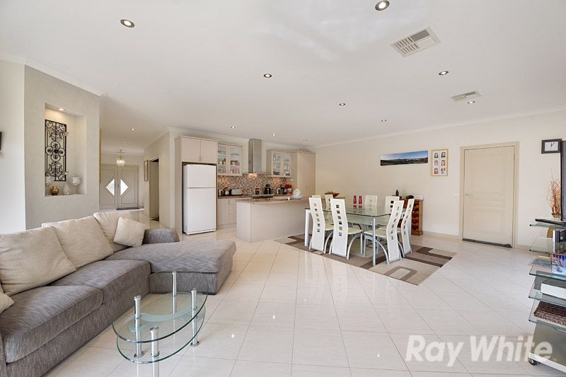 2/73 King Parade, KNOXFIELD, VIC 3180