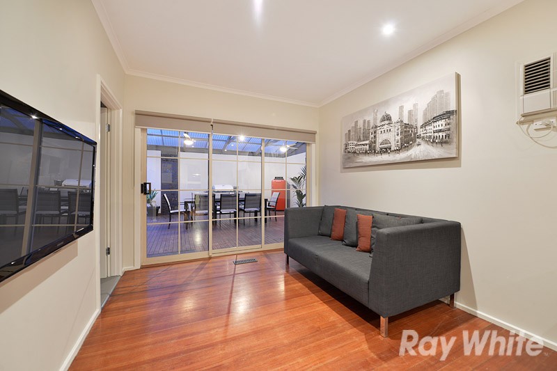 8 Glendale Court, BORONIA, VIC 3155