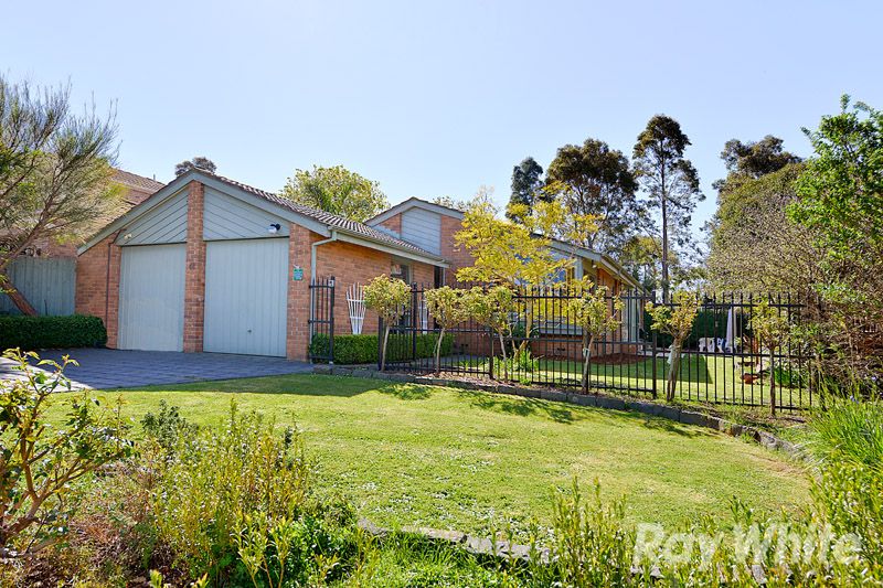 48 Milpera Crescent, WANTIRNA VIC 3152