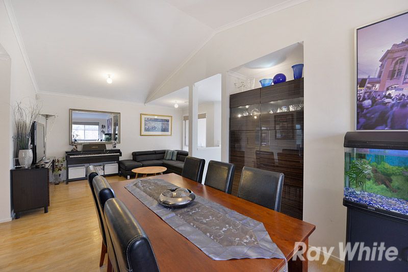 36 Landsborough Avenue, ROWVILLE, VIC 3178