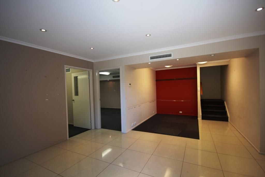 SOUTHPORT, QLD 4215