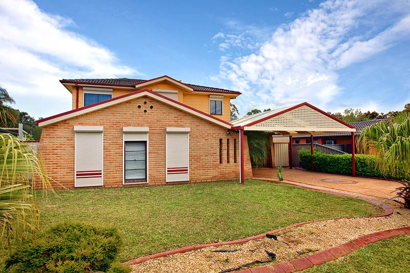14 Ariella Place, EDENSOR PARK NSW 2176