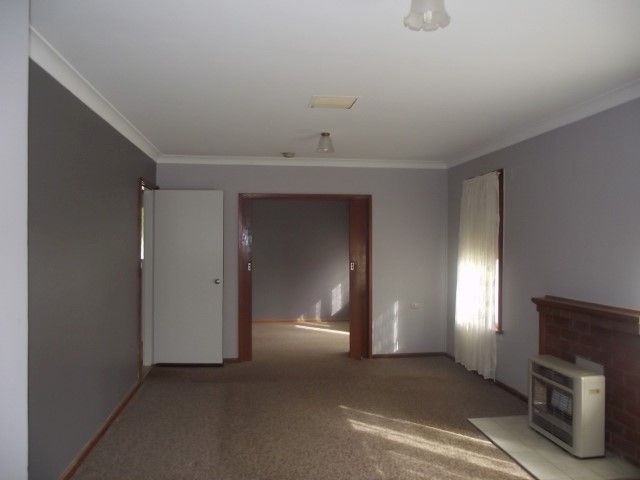 PARKES, NSW 2870