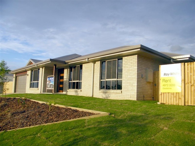 29 Bottlebrush Drive, KIRKWOOD, QLD 4680