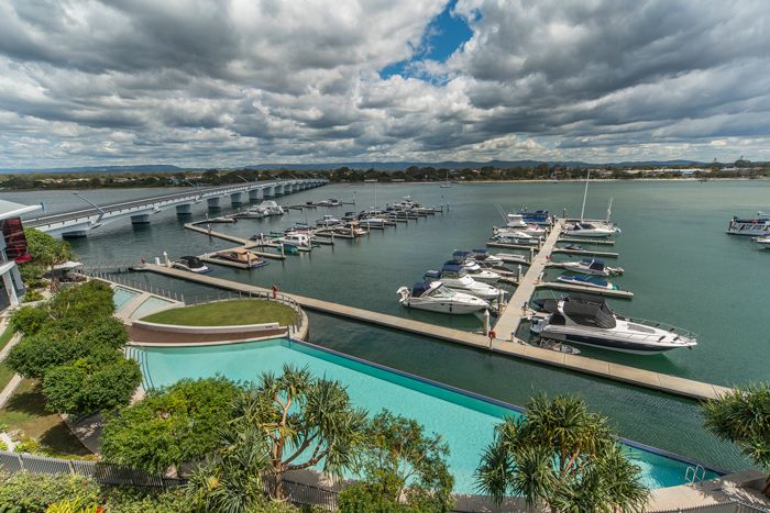  2 Ephraim Island, PARADISE POINT QLD 4216