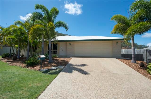 6 Scorpius Place, TELINA, QLD 4680