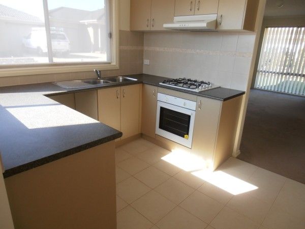 15/17 Coco Parade, SKYE, VIC 3977