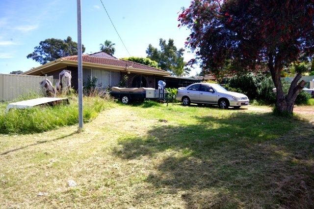 54 Butterworth Avenue, KOONDOOLA, WA 6064