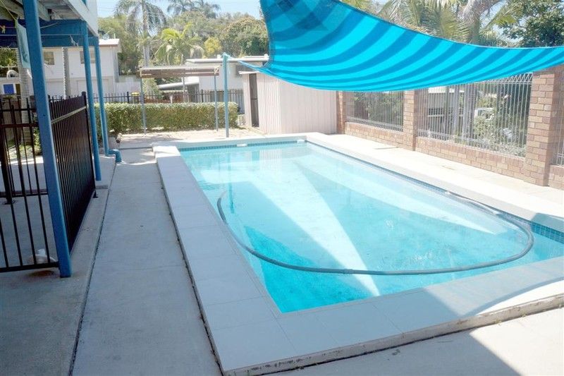 2 Pandanus Avenue, KIN KORA, QLD 4680