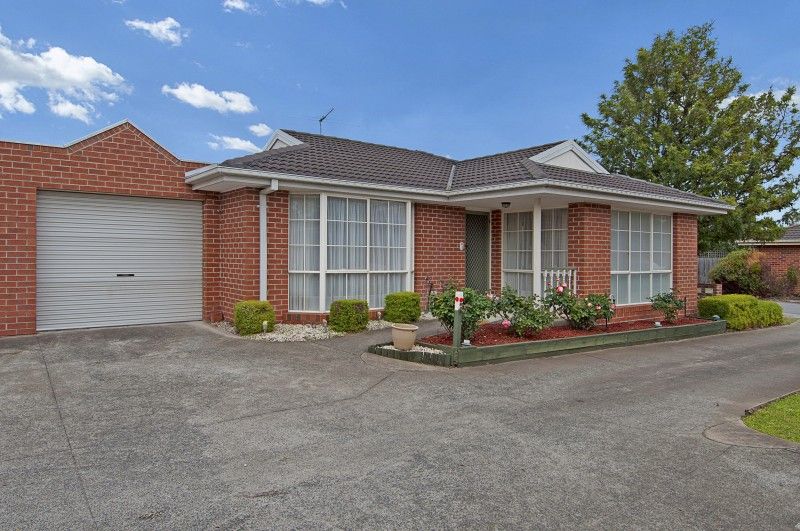 49 Oberon Drive, CARRUM DOWNS VIC 3201