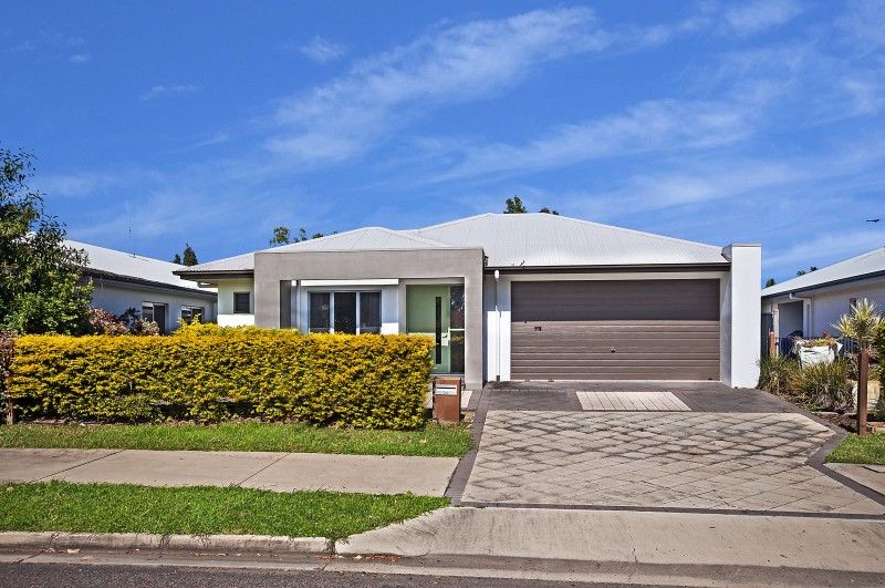 34 Dunlop Street, KELSO QLD 4815