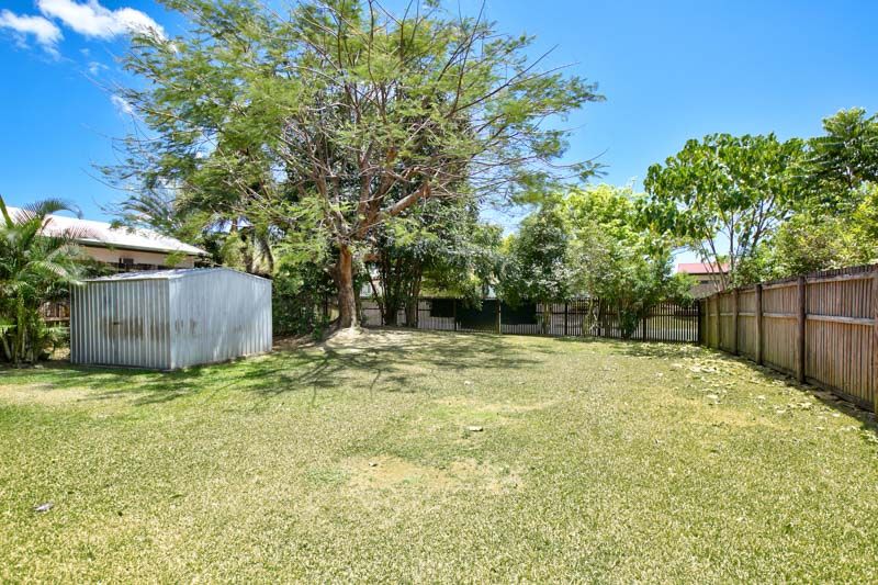 17 Noble Close, EDMONTON, QLD 4869