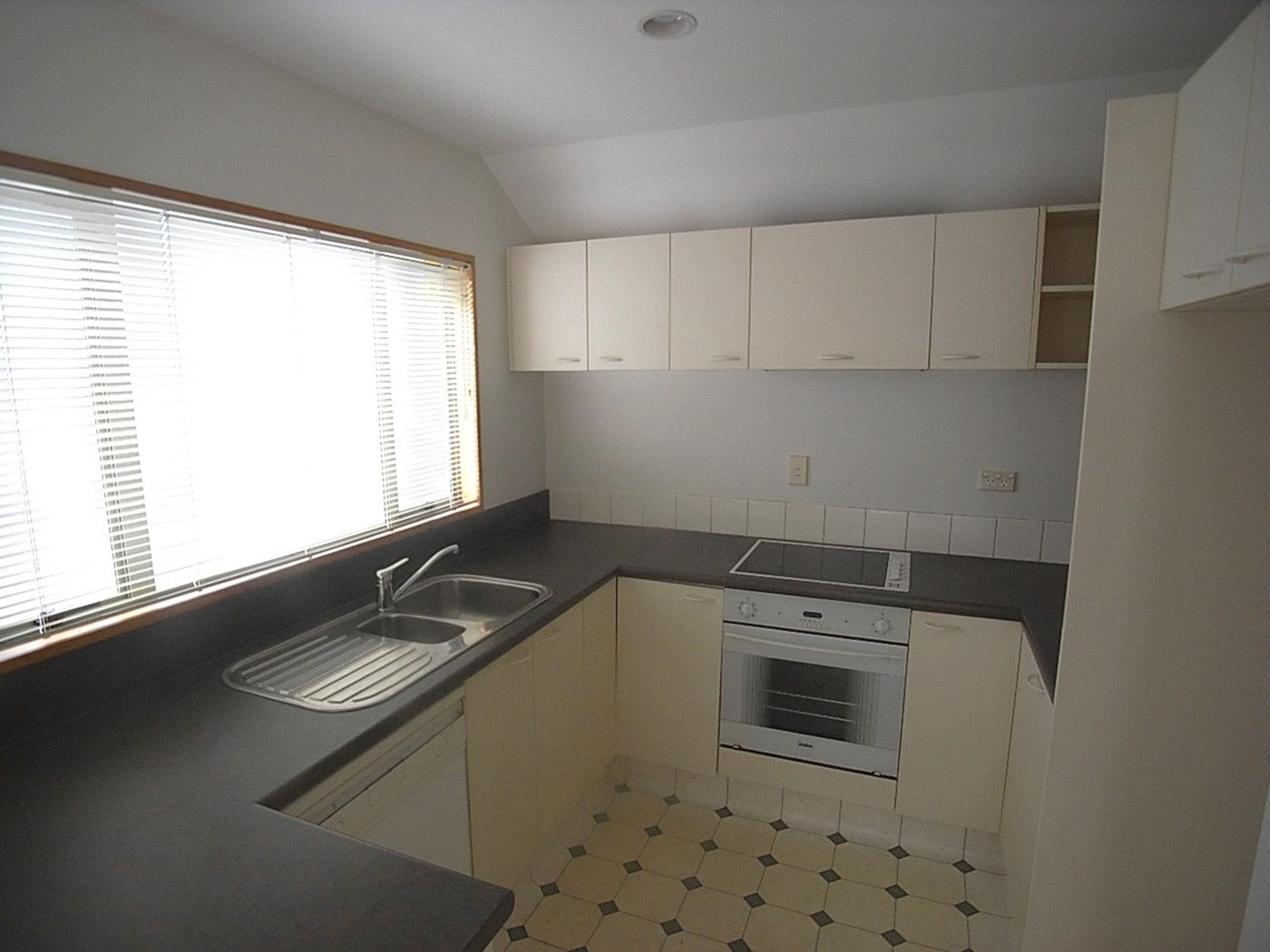 2/22 Forth Street, RICHMOND, Christchurch City