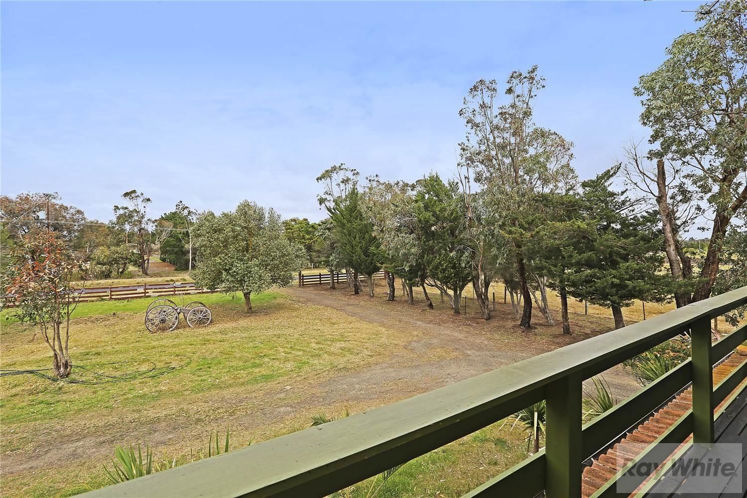 90 Alison Drive, LARA, VIC 3212