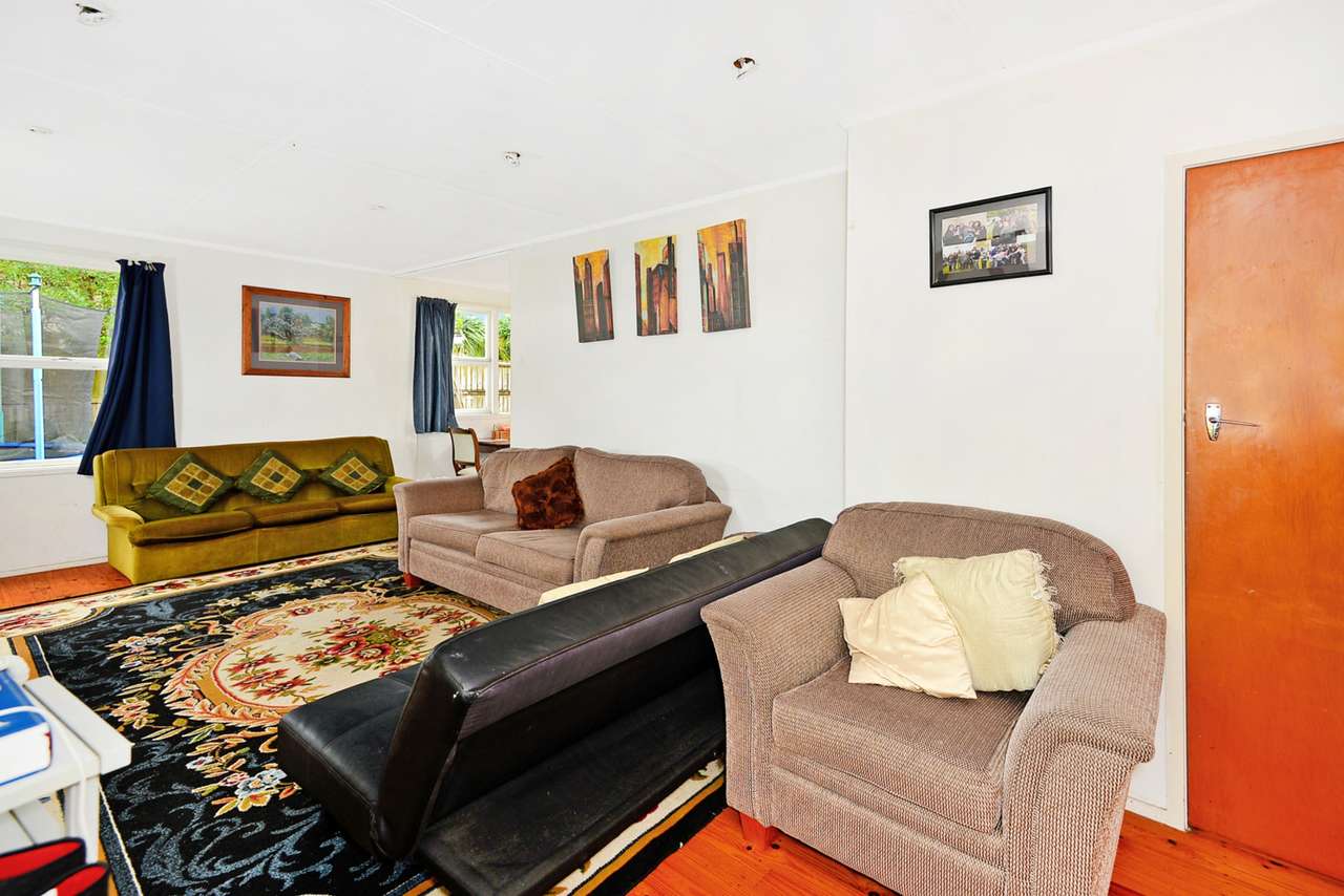 276 A Wairau Road, Glenfield, North Shore City Real Estate Ray