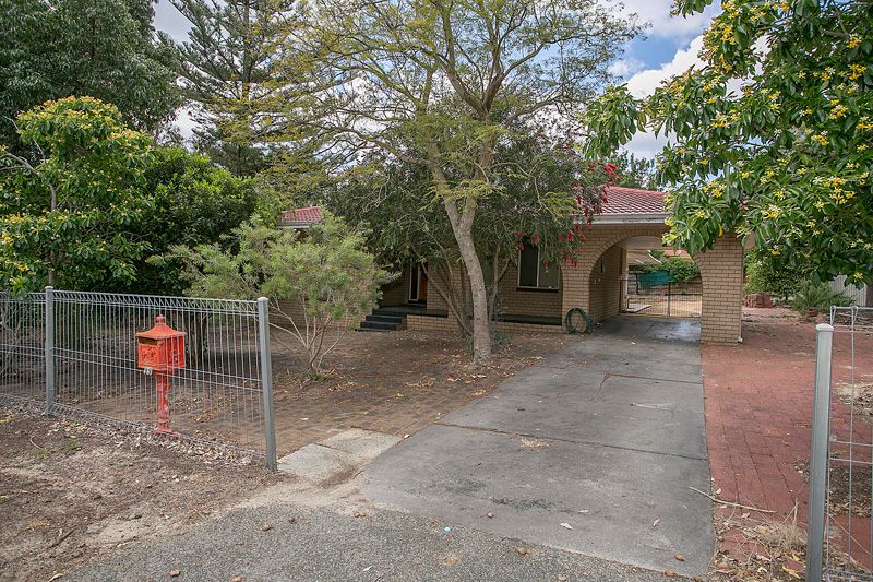 29 McRae Road, Kalamunda, WA 6076