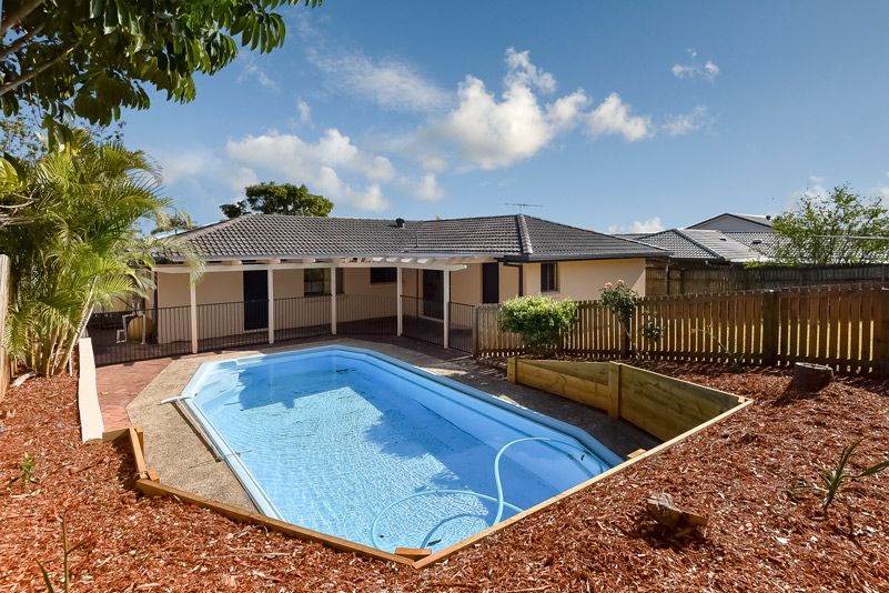 46 Caloola Drive, SPRINGWOOD, QLD 4127