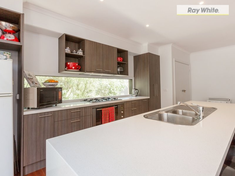 34 Third Avenue, ROSEBUD, VIC 3939