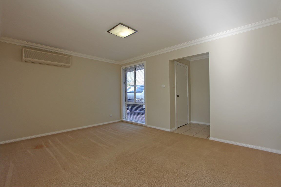 CESSNOCK, NSW 2325