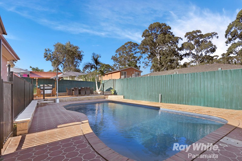 21 Rosewood Drive, GREYSTANES, NSW 2145