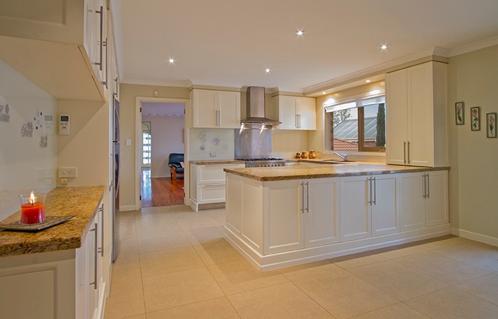 18 Cosham Court, GREENSBOROUGH, VIC 3088