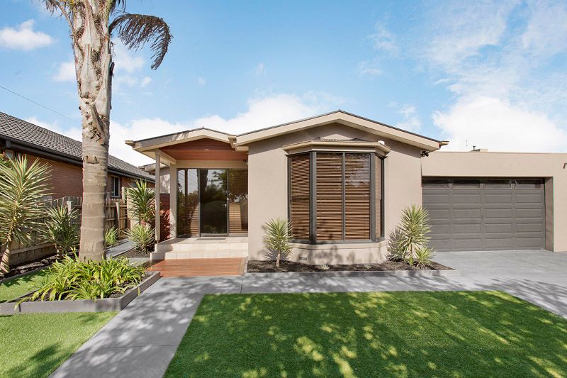 3 Pauline Avenue, DINGLEY VILLAGE VIC 3172