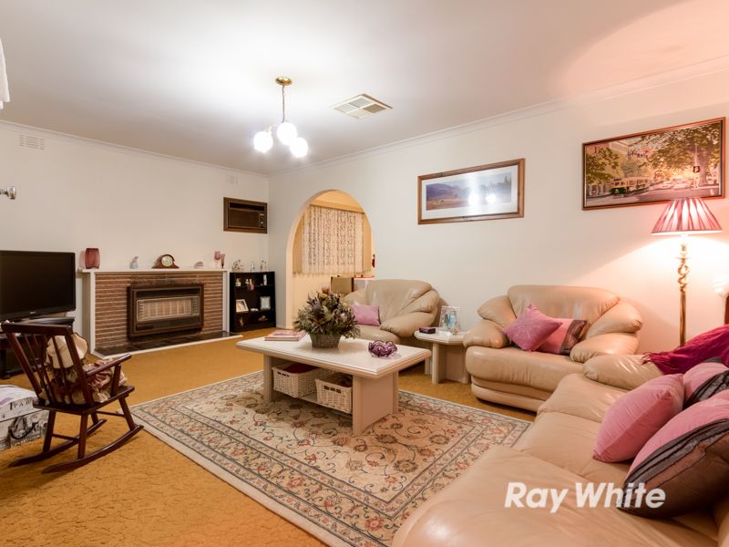 16 St Davids Drive, Wantirna, VIC 3152