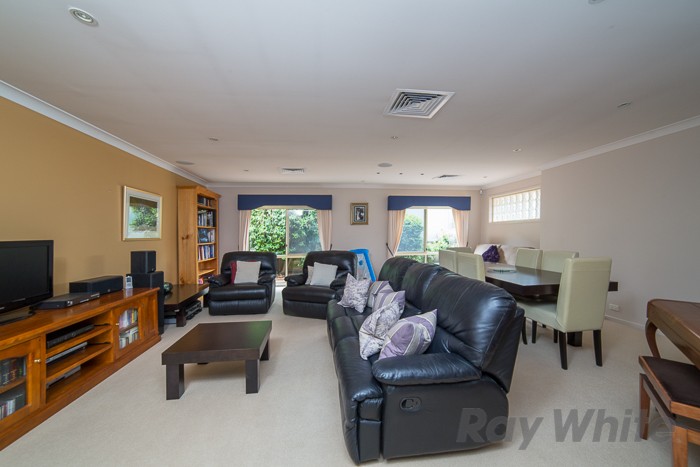 11 Smokebush Place, Garden Suburb, NSW 2289