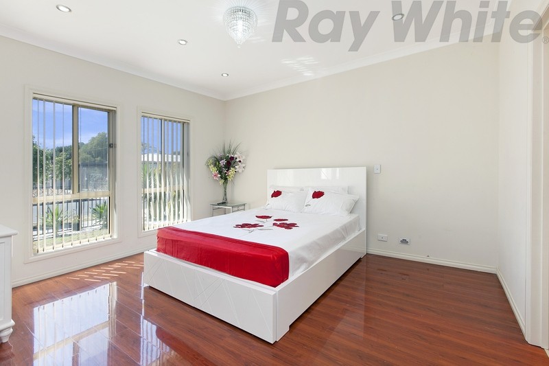 11 Londonderry Crescent, Mansfield Park, SA 5012