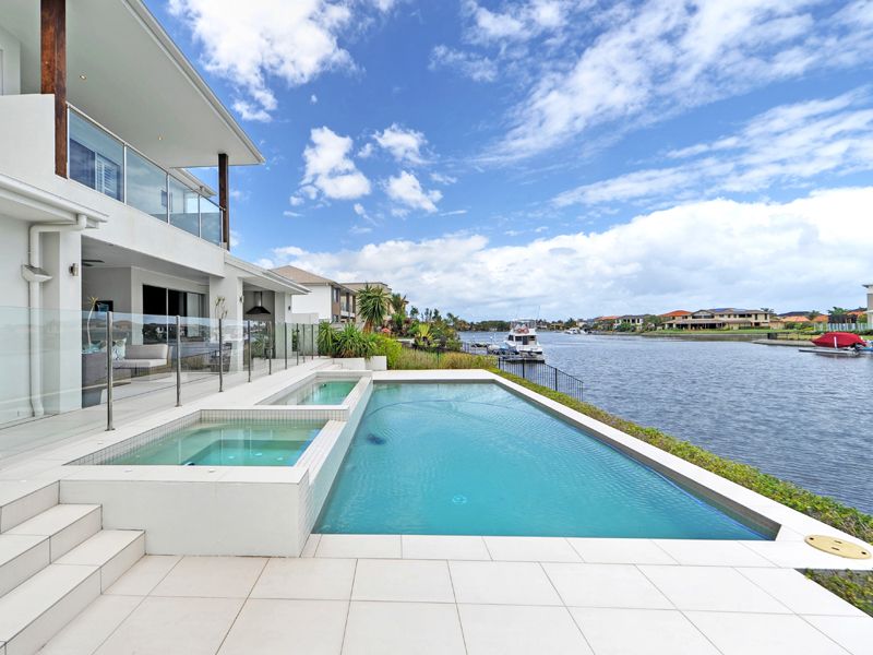 26 Park View Place, HELENSVALE, QLD 4212