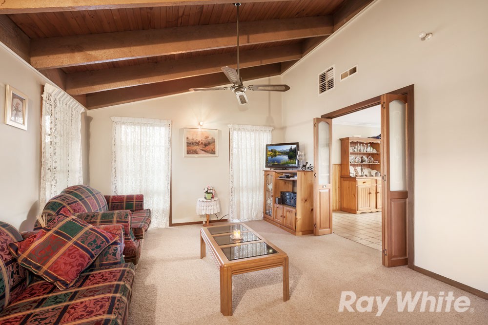 152 Roycroft Avenue, Mill Park, VIC 3082