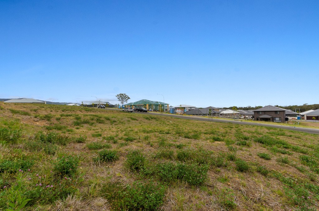 42 (Lot 1009) Bunya Street, Horsley, NSW 2530