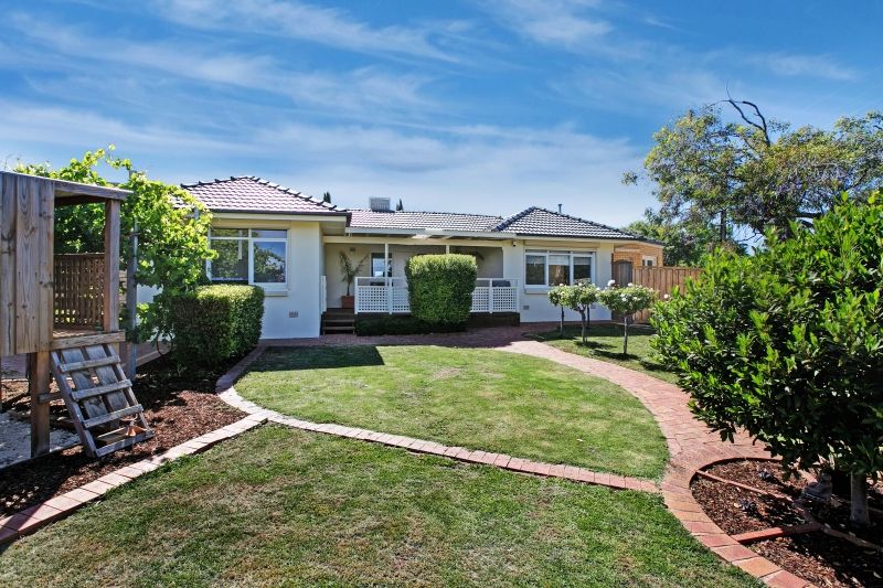 1 Oak Court, CAMPBELLTOWN, SA 5074