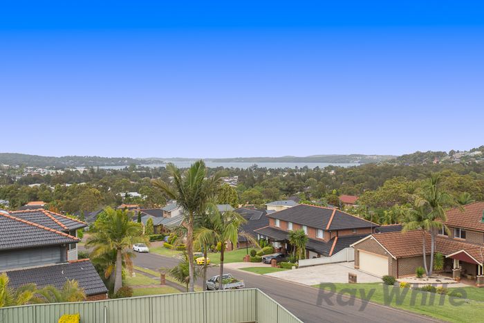17 Ulverston Way, Lakelands, NSW 2282