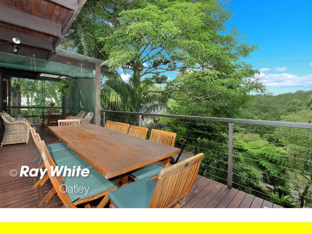 42 Jindabyne Crescent, Peakhurst Heights, NSW 2210