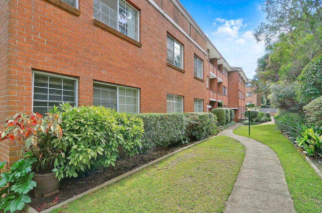 14-18 Ashley Street, Hornsby NSW 2077