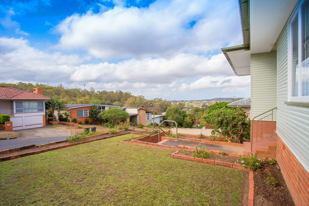 11 Marieander Street, Tarragindi, QLD 4121