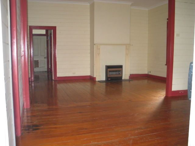 14  Latrobe Street, WARRNAMBOOL, VIC 3280