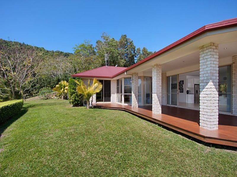 12 Des Quinlan Crescent, TALLEBUDGERA VALLEY QLD 4228
