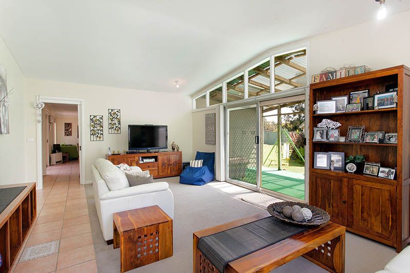 7 Headland Parade, Barrack Point, NSW 2528
