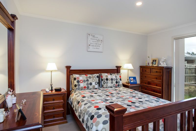 8 Gunsynd Mews, KURUNJANG, VIC 3337
