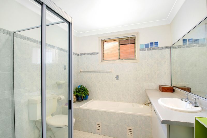 2/235-241 Windsor Road, Northmead, NSW 2152
